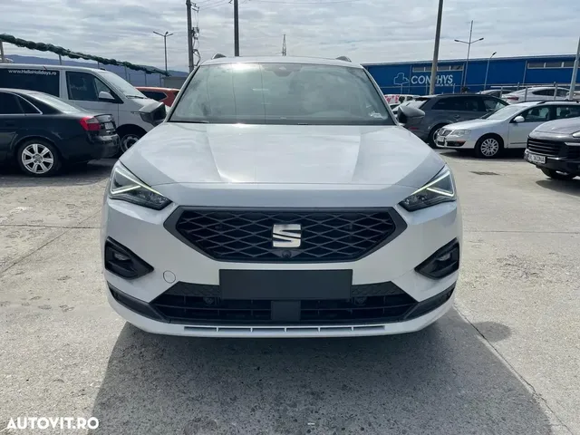 SEAT TARRACO