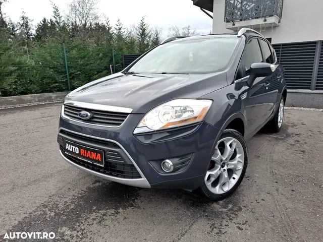 FORD KUGA