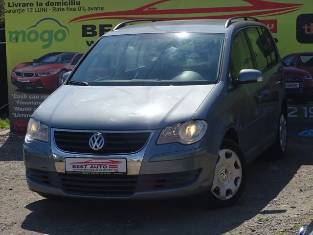 VOLKSWAGEN TOURAN