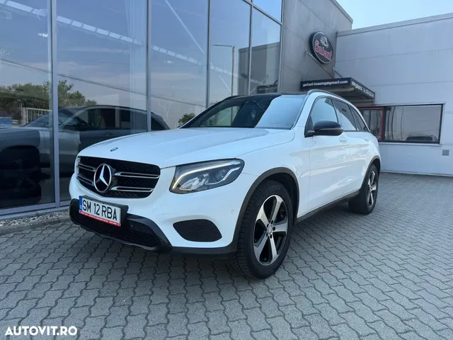 MERCEDES-BENZ GLC