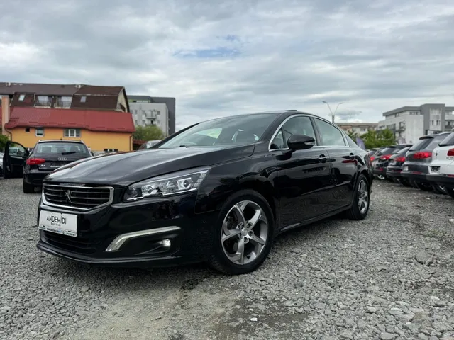 PEUGEOT 508