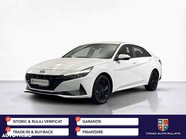 HYUNDAI ELANTRA