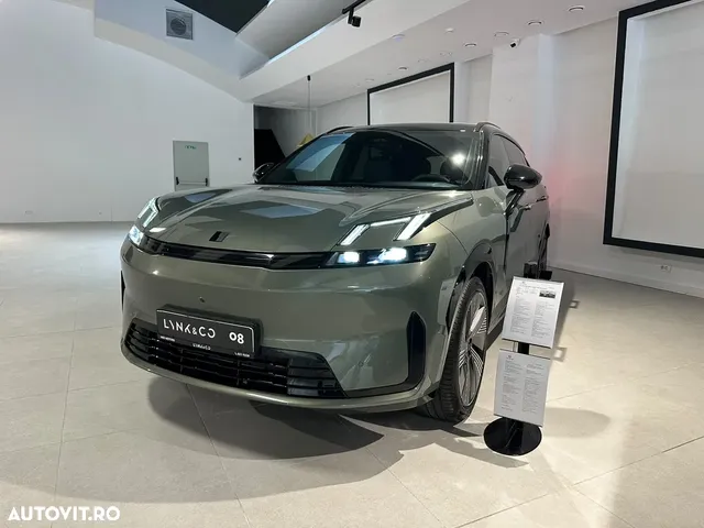 LYNK & CO 08
