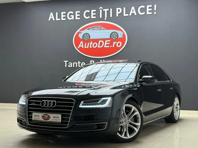 AUDI A8