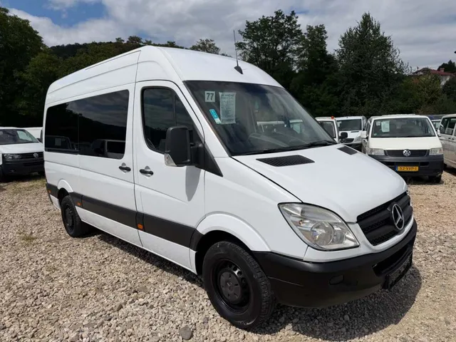MERCEDES-BENZ SPRINTER