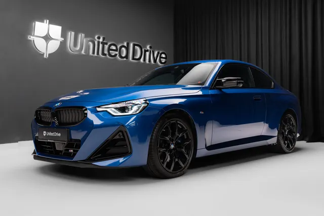 BMW M240I
