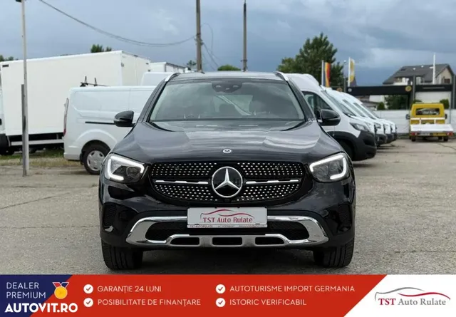 MERCEDES-BENZ GLC