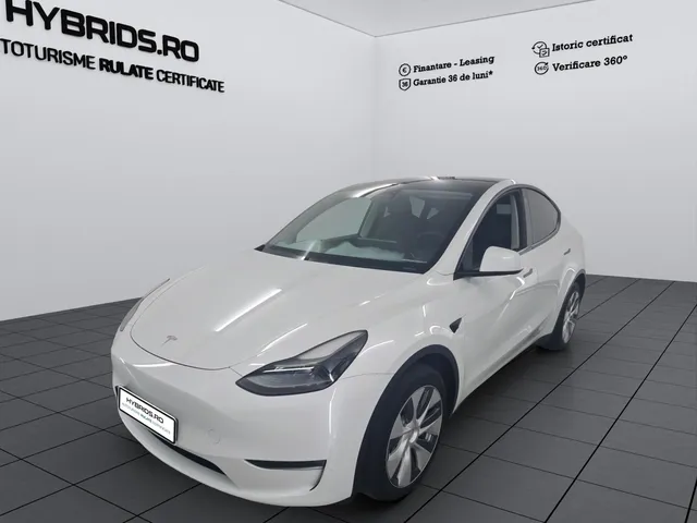 TESLA MODEL Y