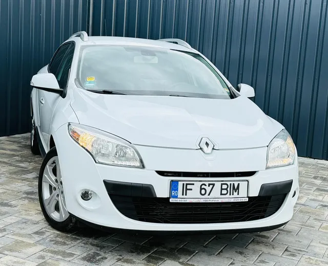 RENAULT MEGANE