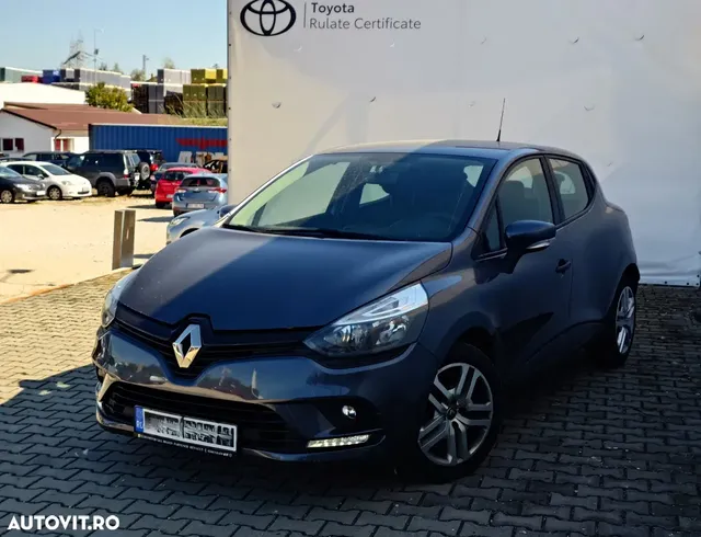RENAULT CLIO