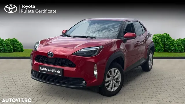 TOYOTA YARIS CROSS