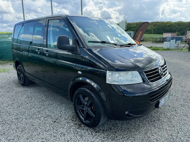 VOLKSWAGEN TRANSPORTER