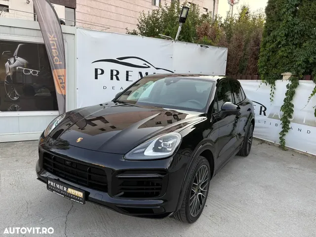 PORSCHE CAYENNE