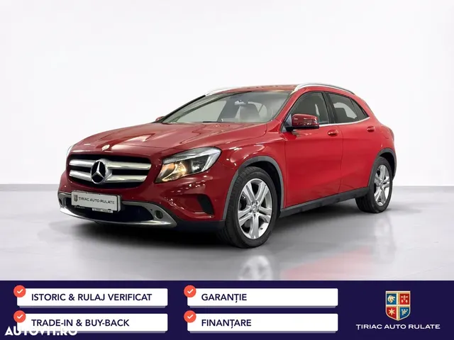 MERCEDES-BENZ GLA