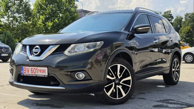 NISSAN X TRAIL