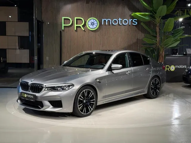 BMW M5