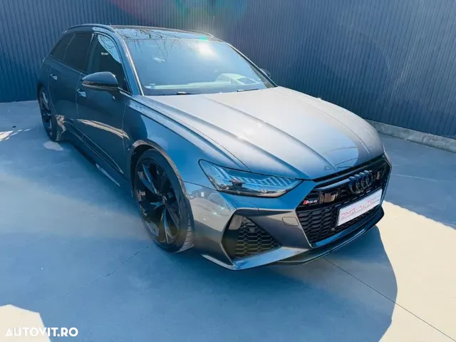 AUDI RS6