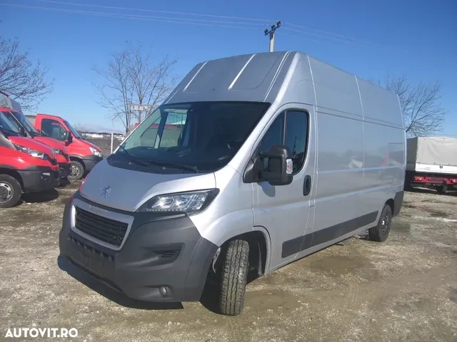 PEUGEOT BOXER