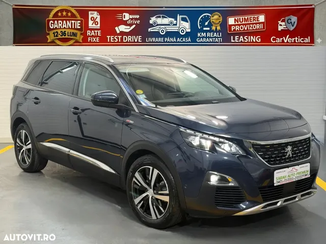 PEUGEOT 5008