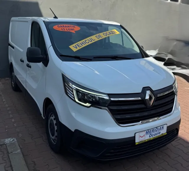 RENAULT TRAFIC