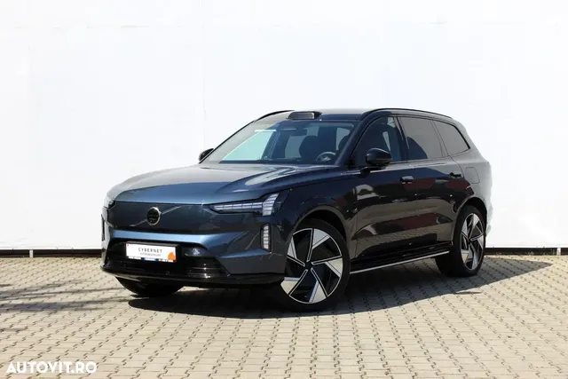 VOLVO EX90