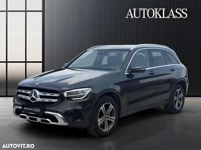 MERCEDES-BENZ GLC