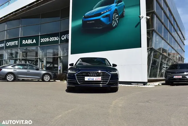 AUDI A8