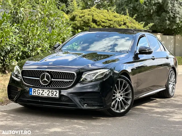 MERCEDES-BENZ E CLASS