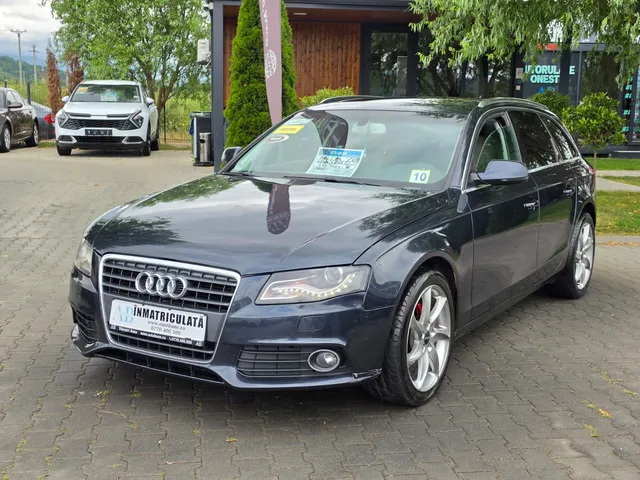 AUDI A4