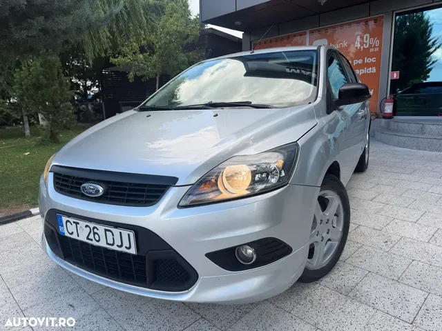 FORD FOCUS