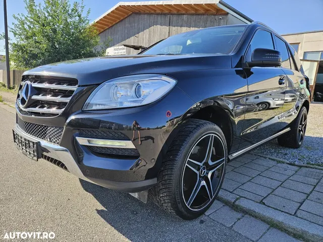 MERCEDES-BENZ ML