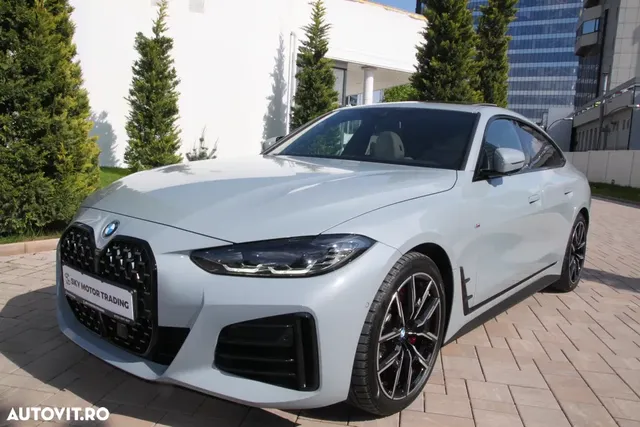 BMW 4 SERIES