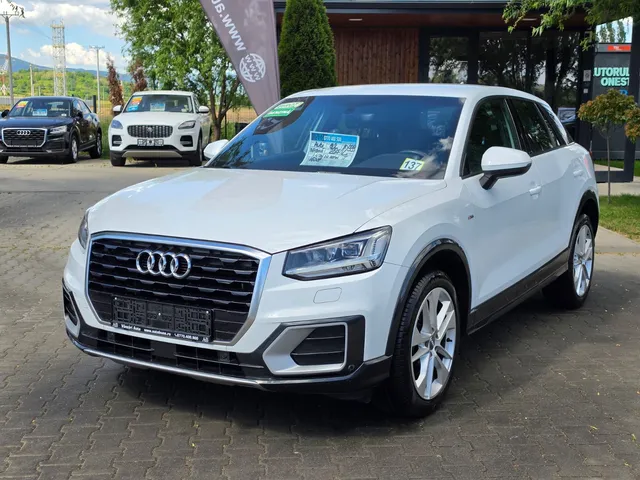AUDI Q2