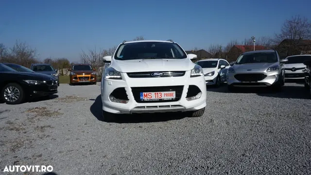 FORD KUGA