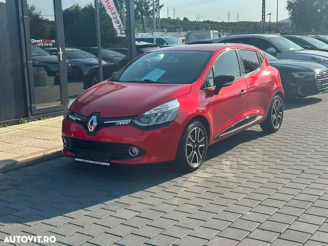 RENAULT CLIO