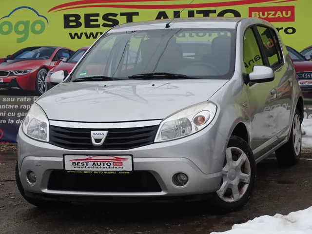 DACIA SANDERO