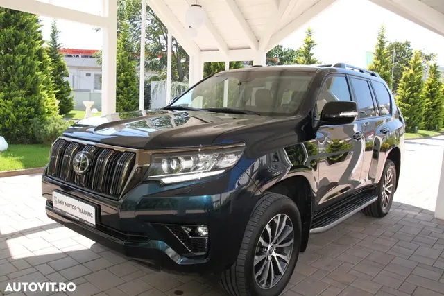 TOYOTA LAND CRUISER