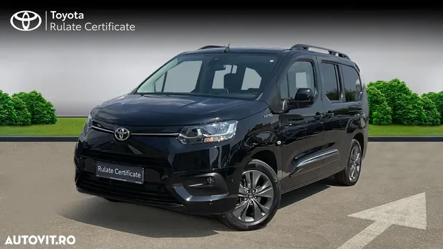 TOYOTA PROACE
