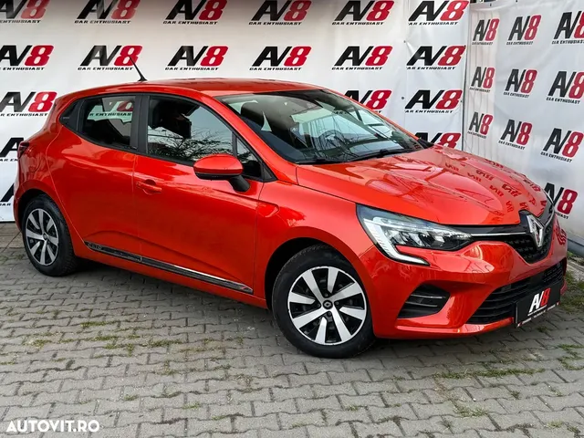 RENAULT CLIO