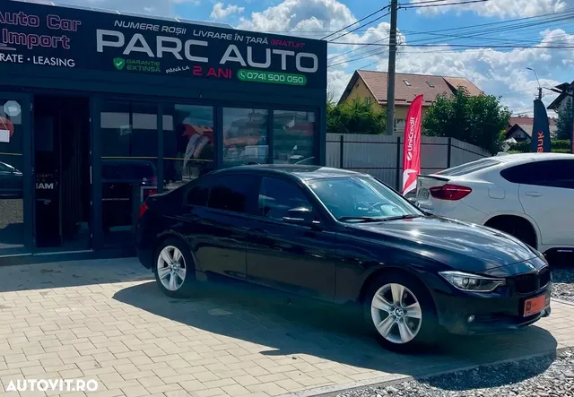 BMW 3 SERIES