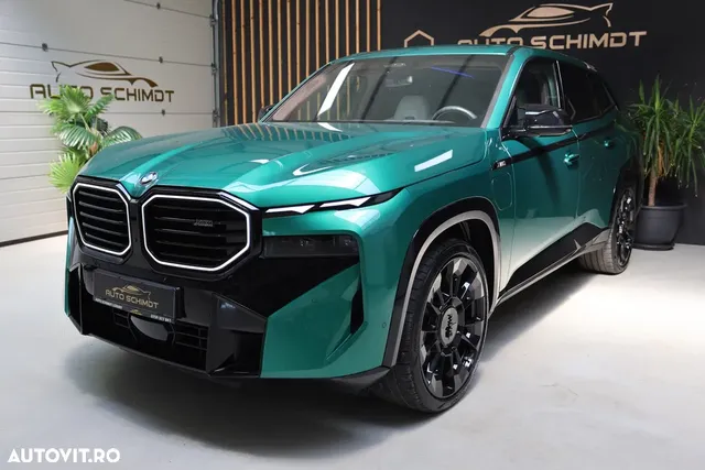 BMW XM