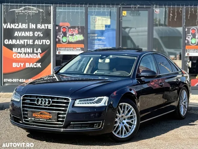 AUDI A8