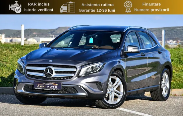 MERCEDES-BENZ GLA