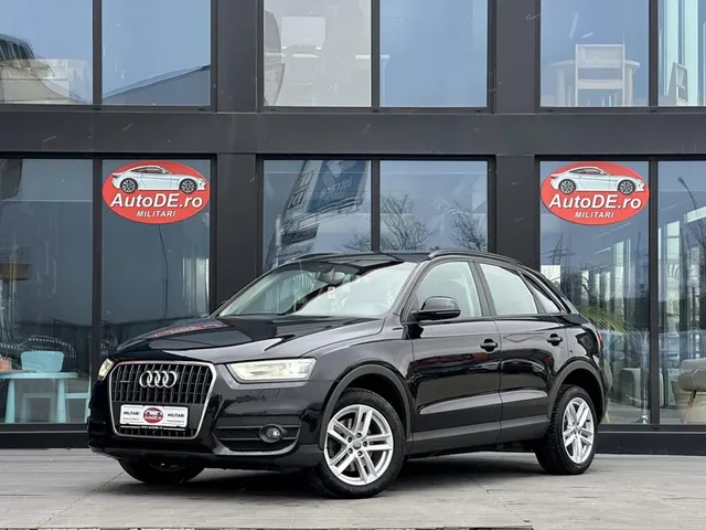 AUDI Q3