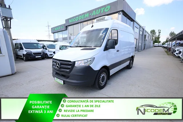 MERCEDES-BENZ SPRINTER