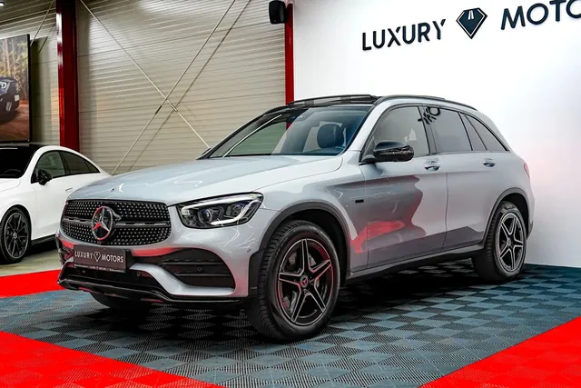 MERCEDES-BENZ GLC