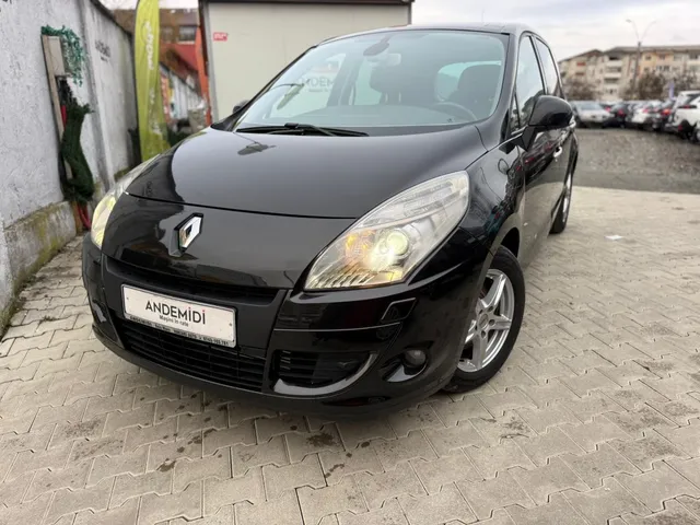 RENAULT SCENIC