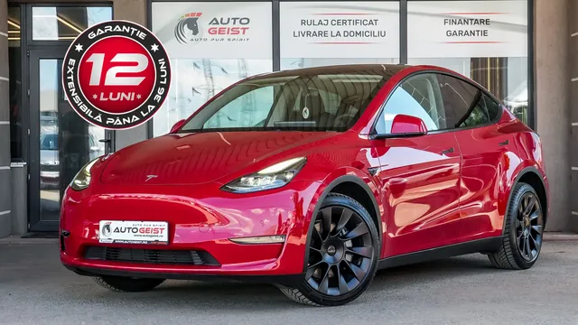TESLA MODEL Y
