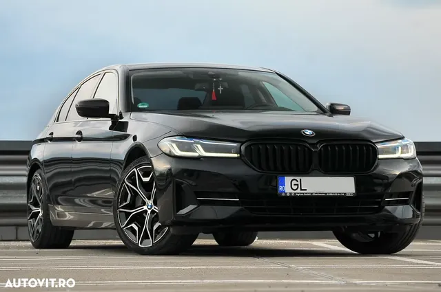 BMW 5 SERIES