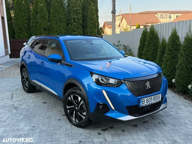 PEUGEOT 2008